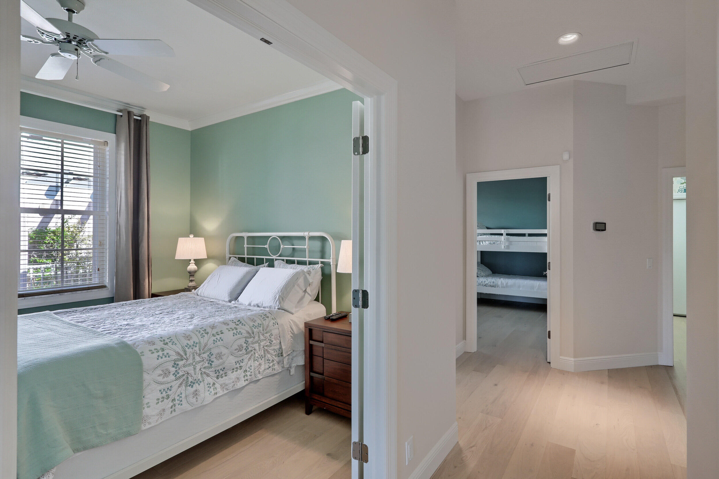 FAIRWAY VILLAS - Residential