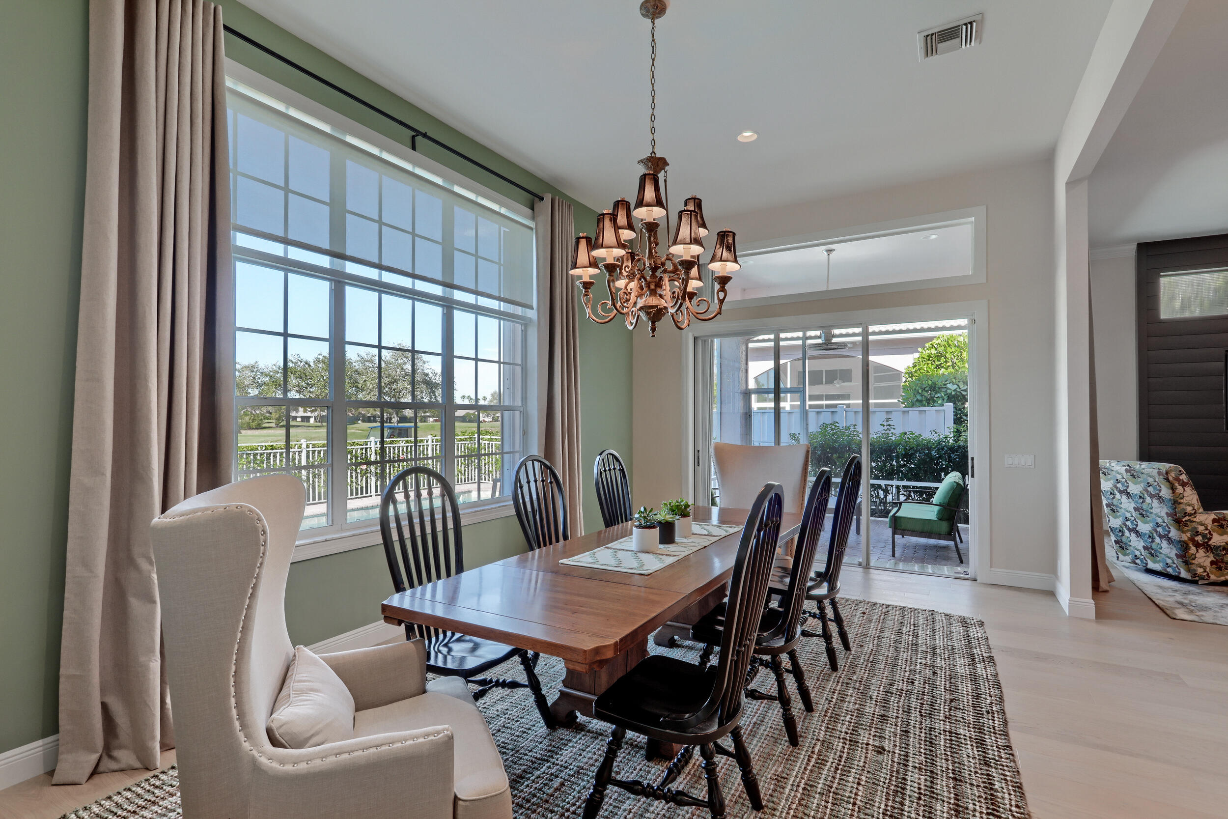 FAIRWAY VILLAS - Residential