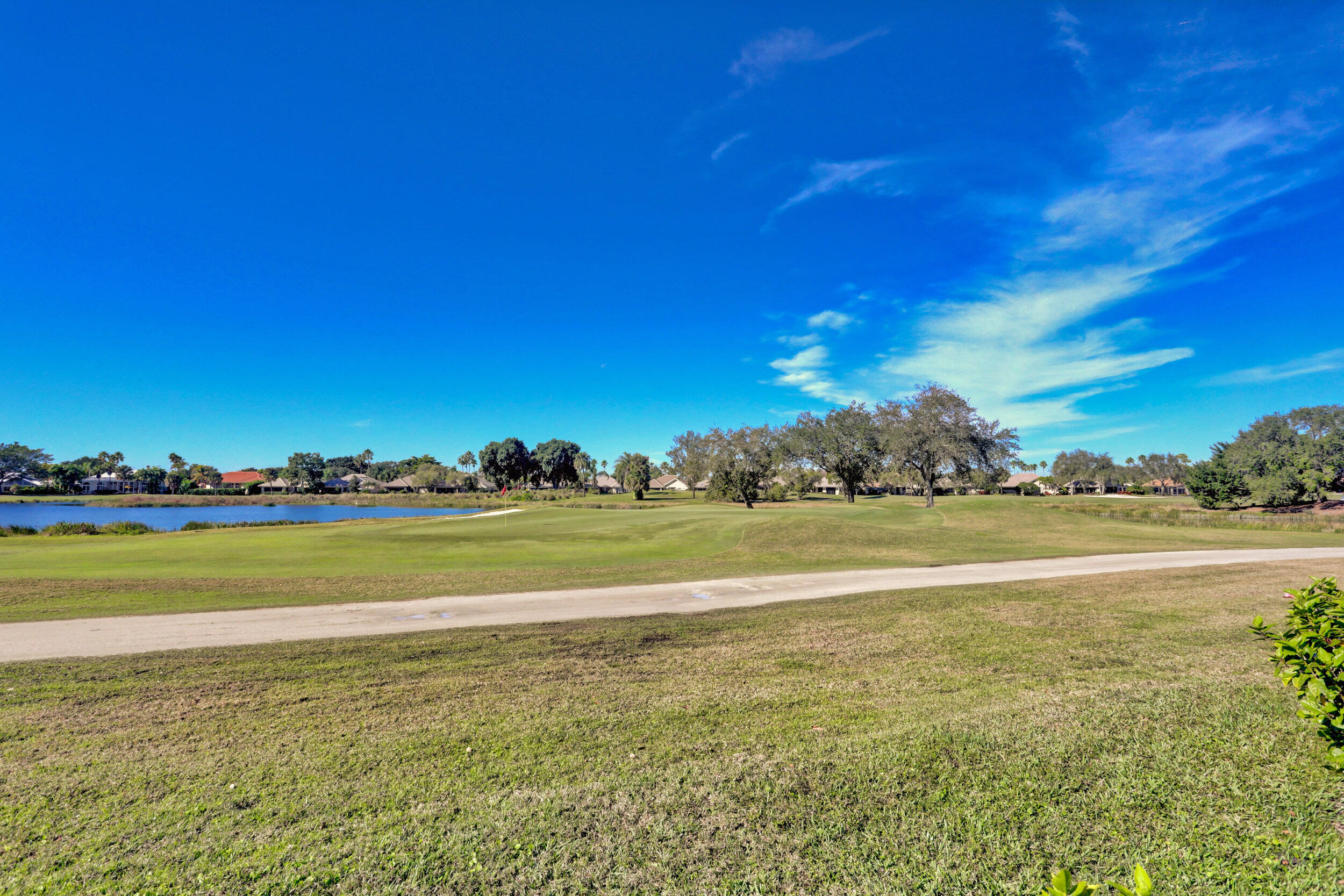 FAIRWAY VILLAS - Residential