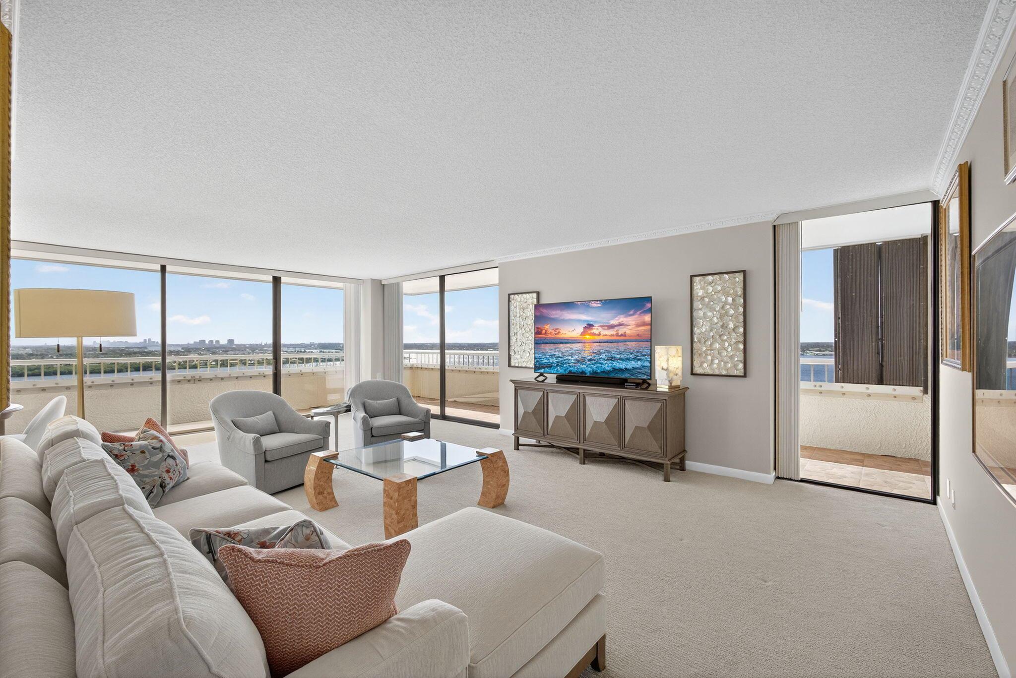 THE REACHES - Residential