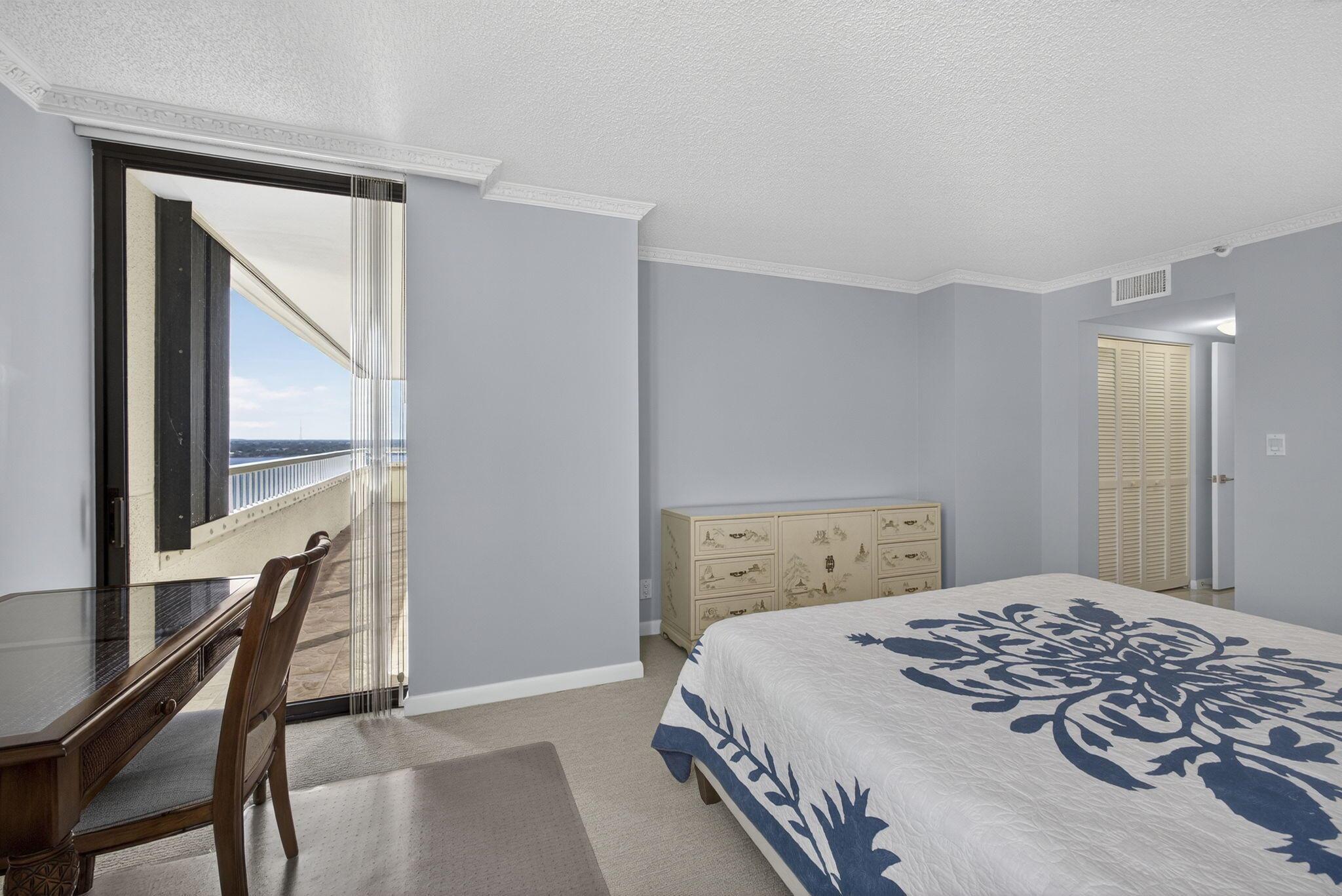 THE REACHES - Residential