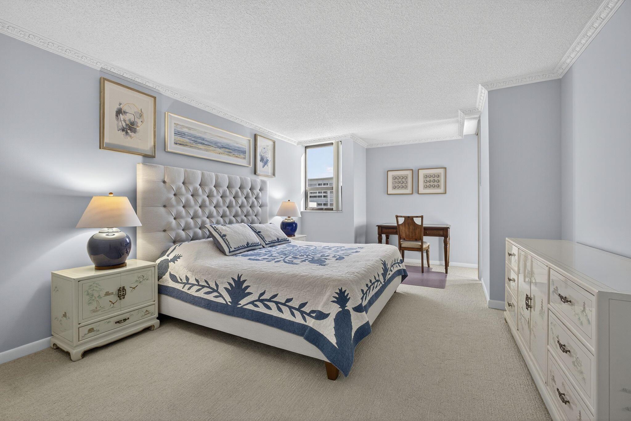 THE REACHES - Residential