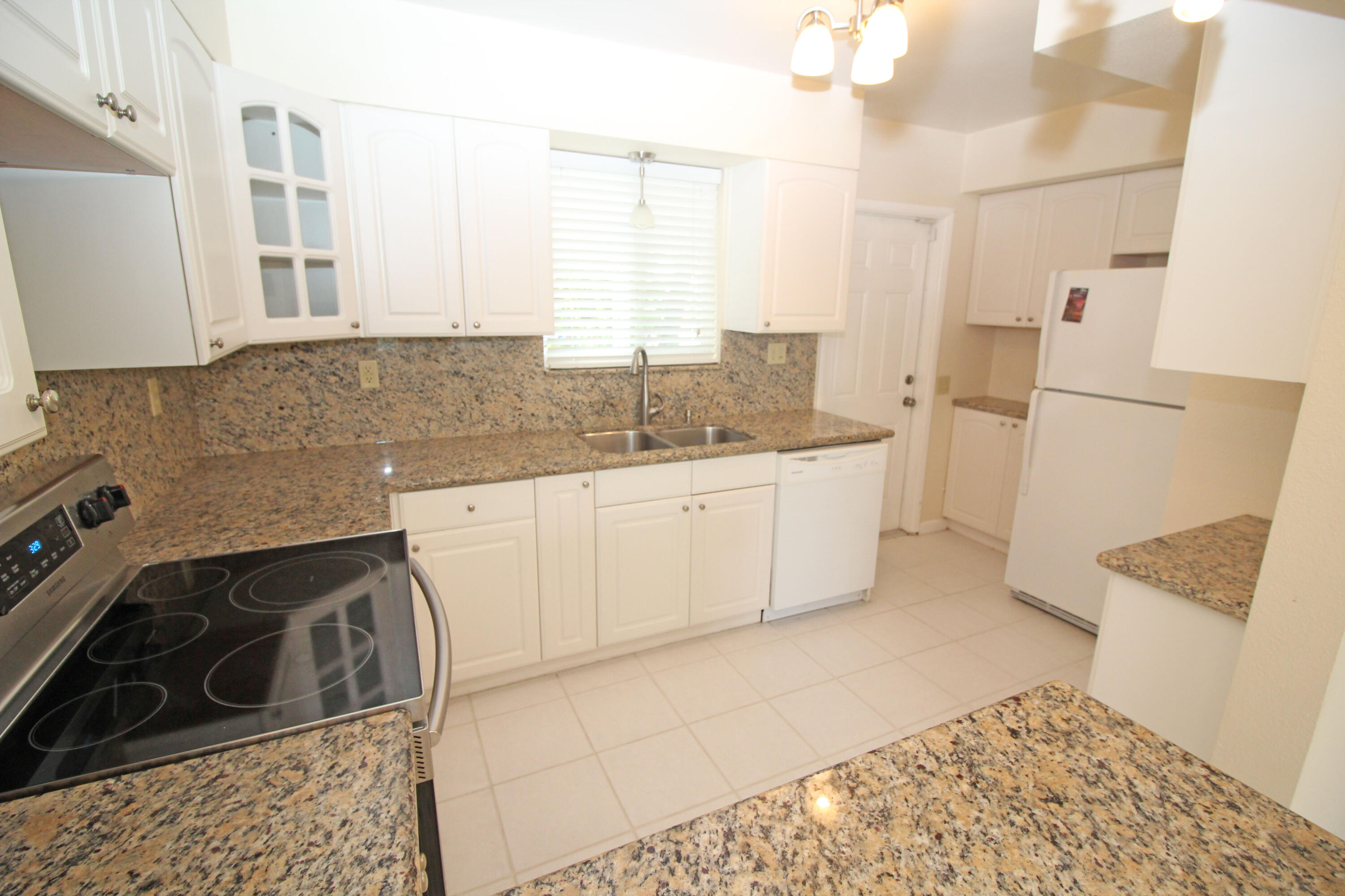 SILVER SHORES SEC OF LAUDERDALE - Residential Lease