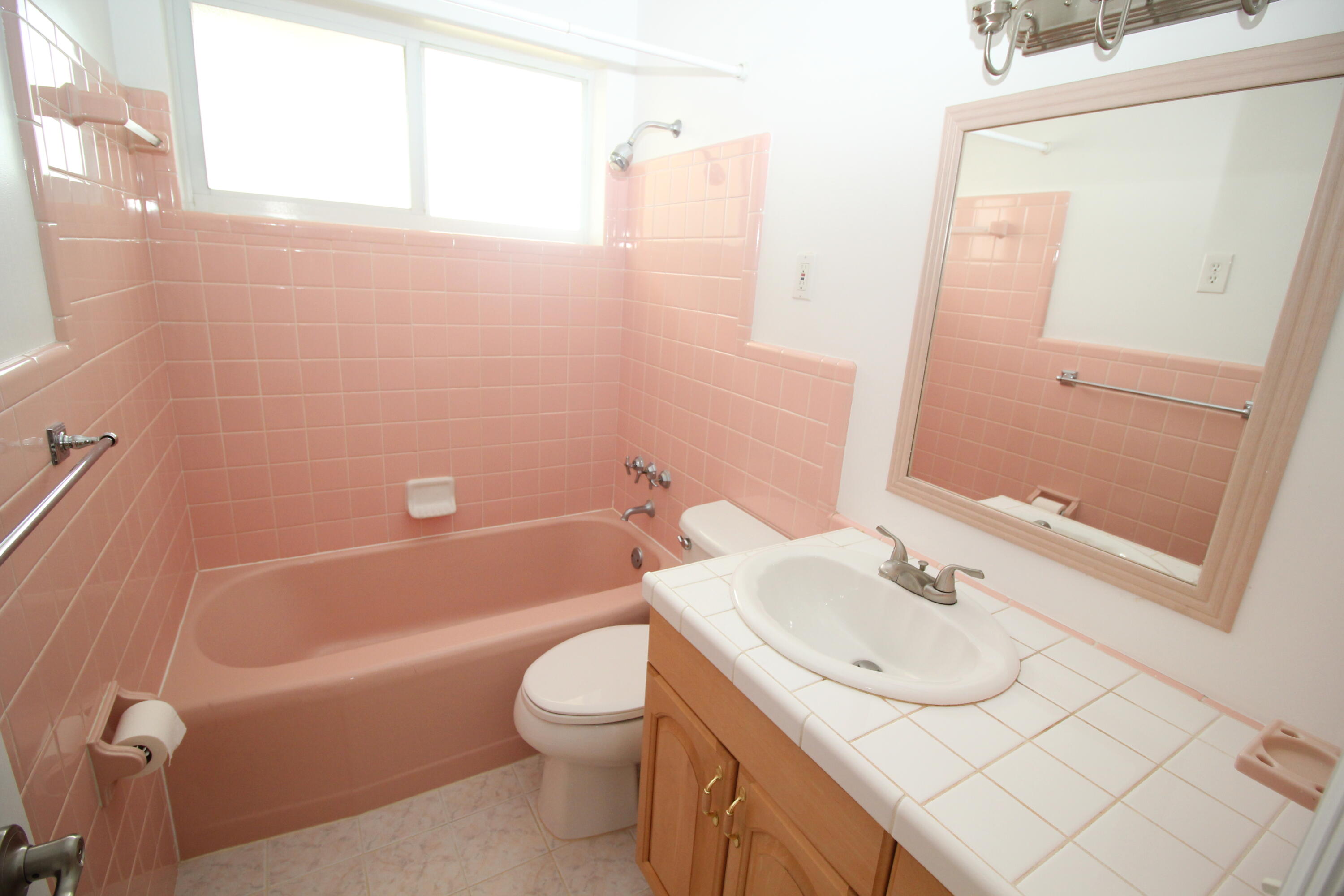 SILVER SHORES SEC OF LAUDERDALE - Residential Lease