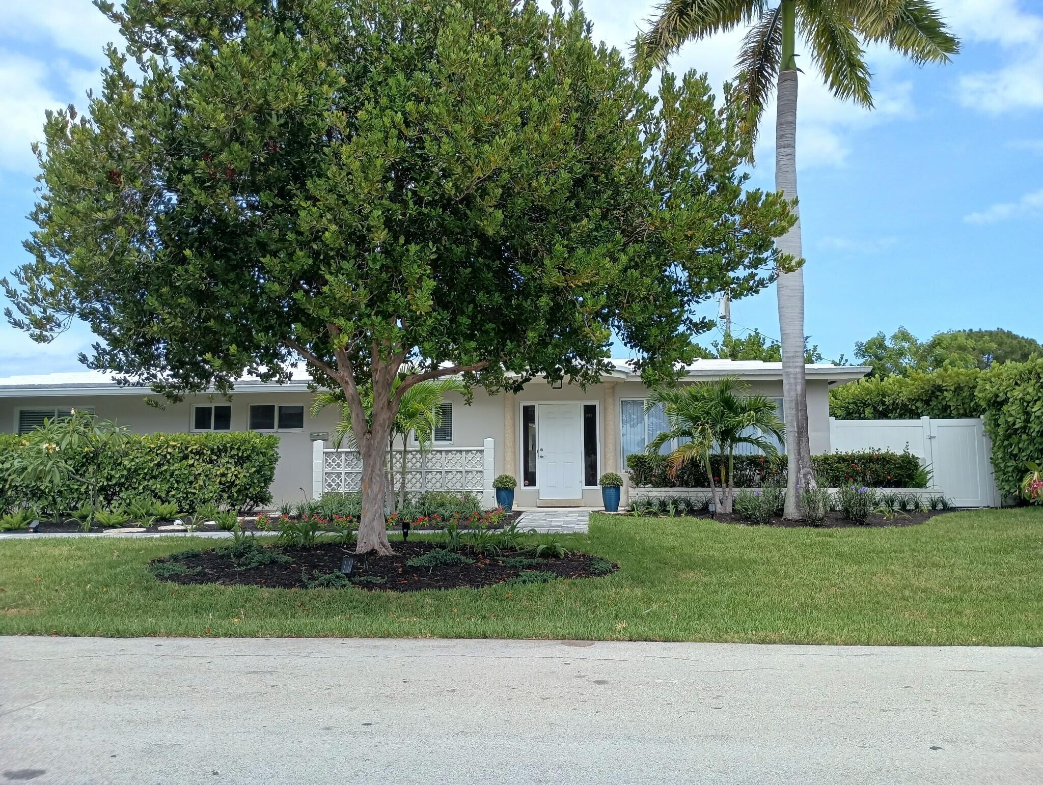 SILVER SHORES SEC OF LAUDERDALE - Residential Lease