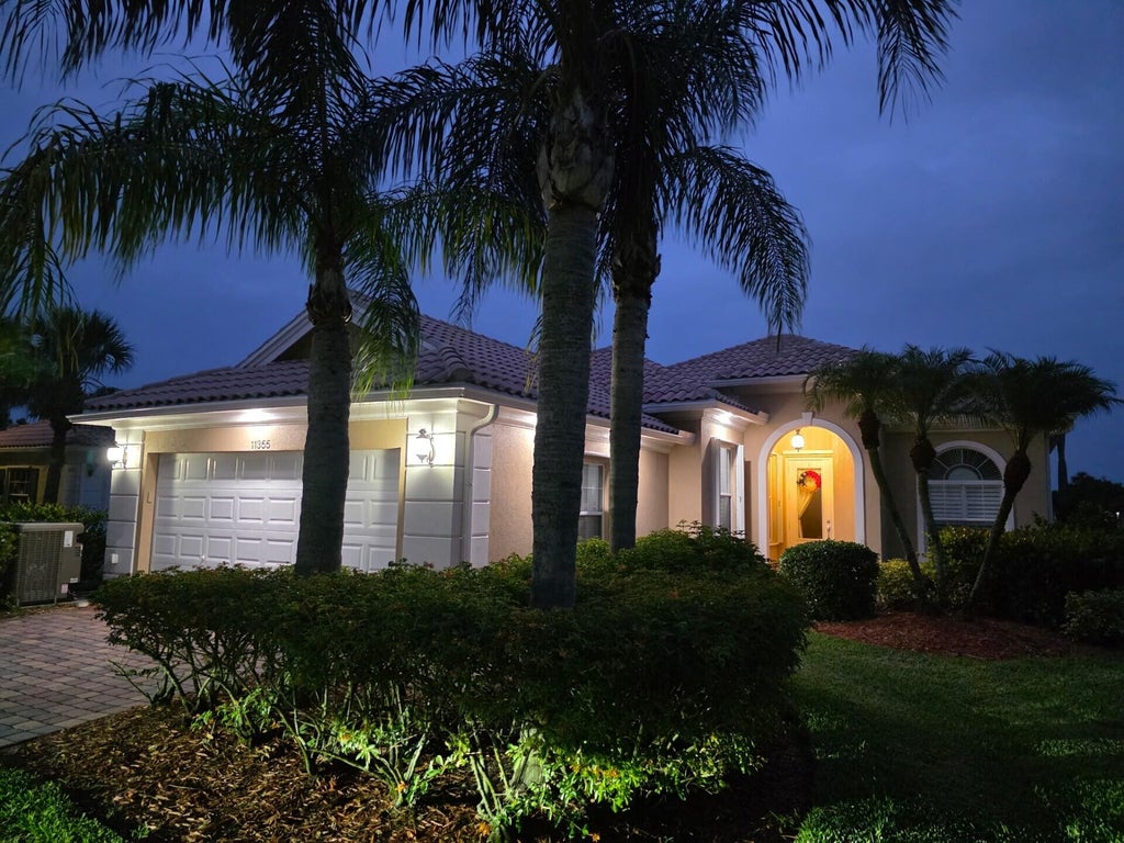 Photo of 11355 SW Rockingham Drive, Port Saint Lucie, FL 34987 (MLS # R11101470)
