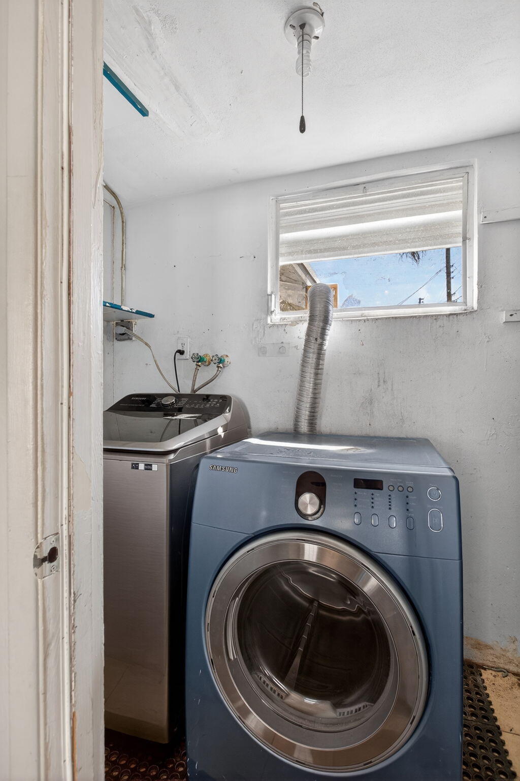 TAMARAC LAKES - Residential