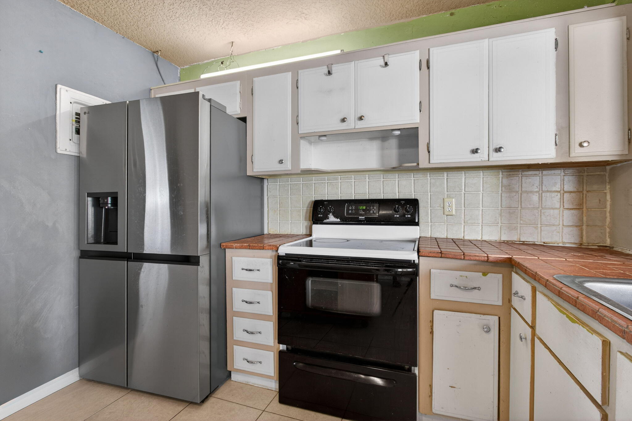 TAMARAC LAKES - Residential