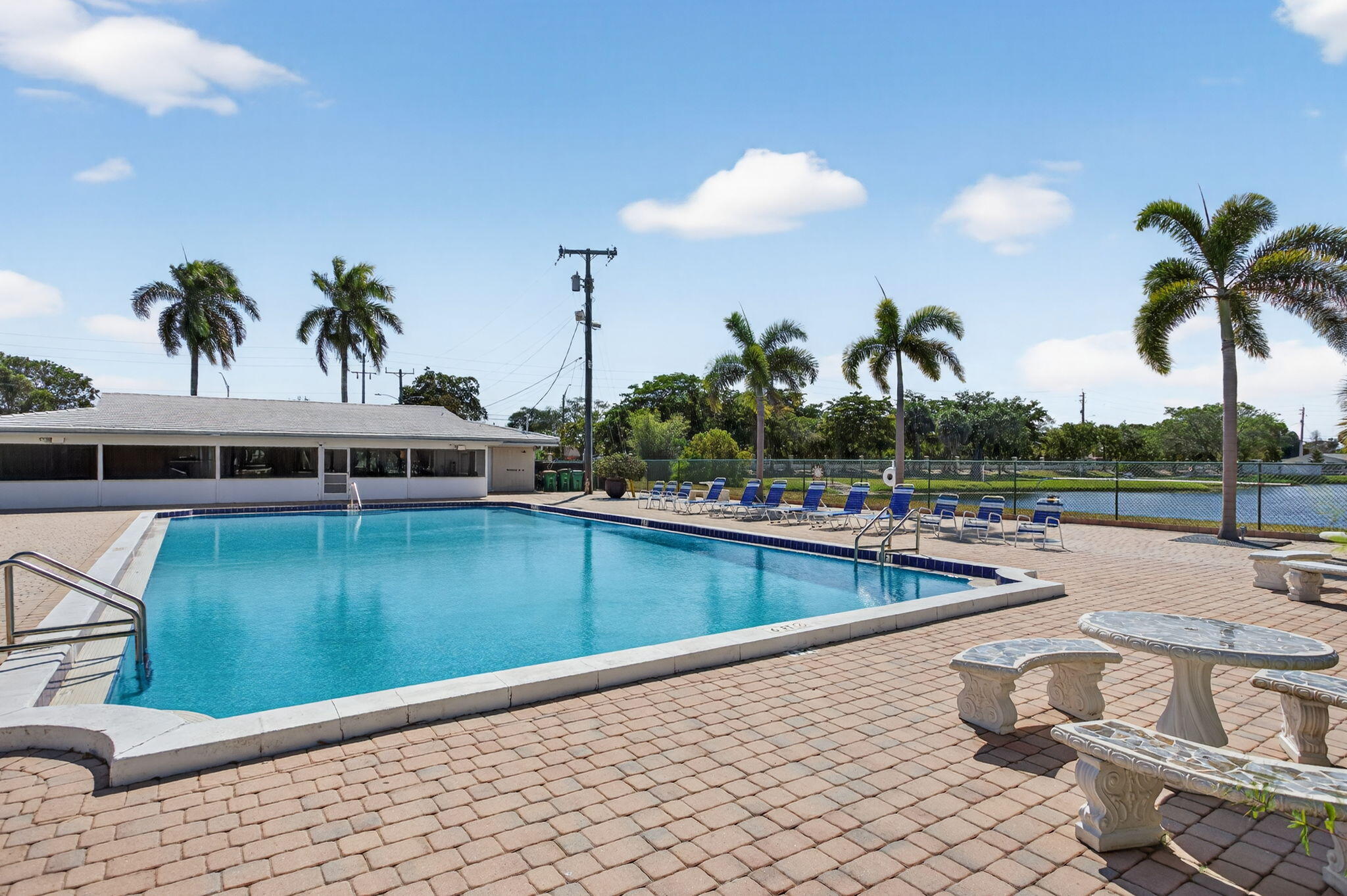 TAMARAC LAKES - Residential