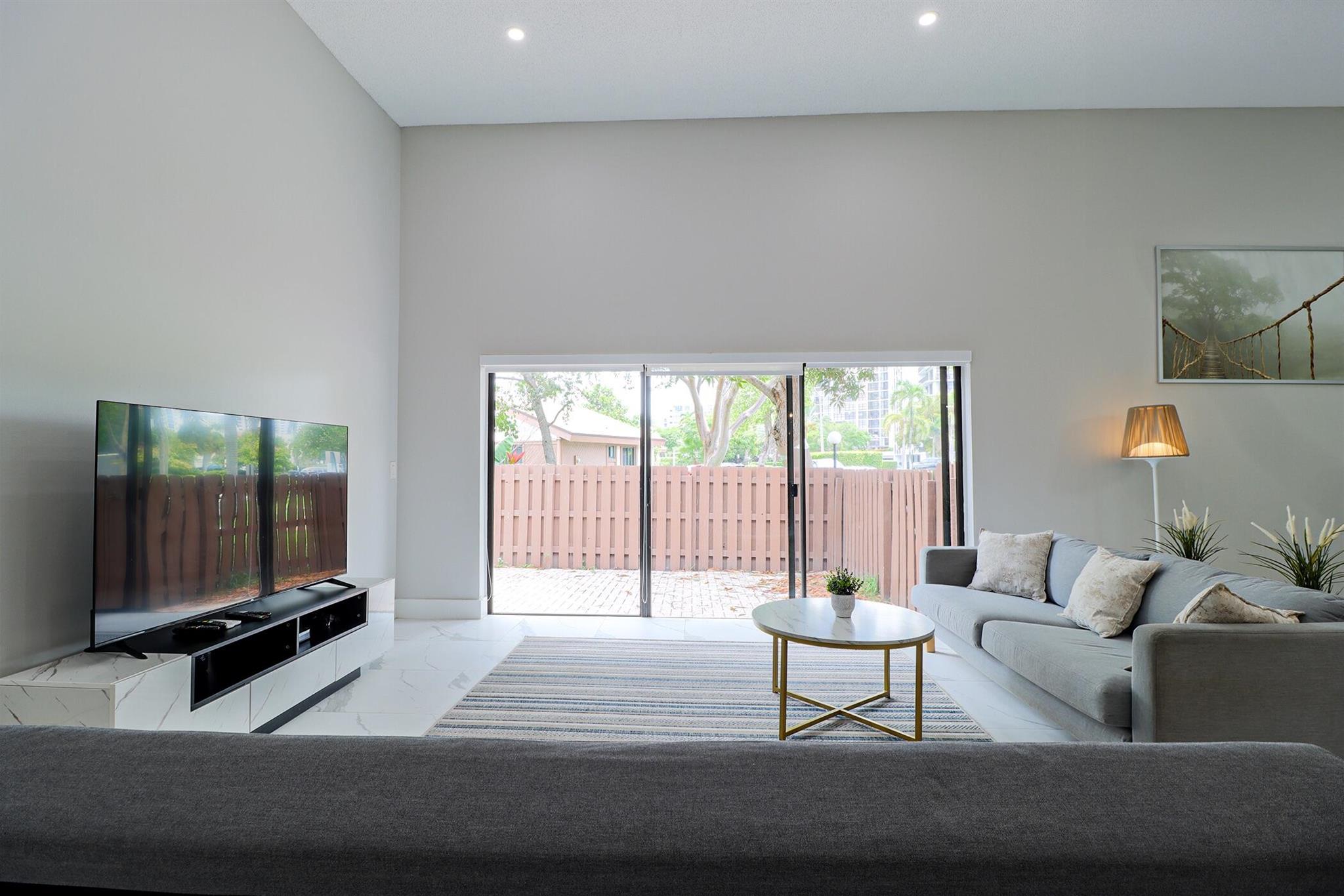 HARBOURWOOD SKETCH OF SUR - Residential Lease