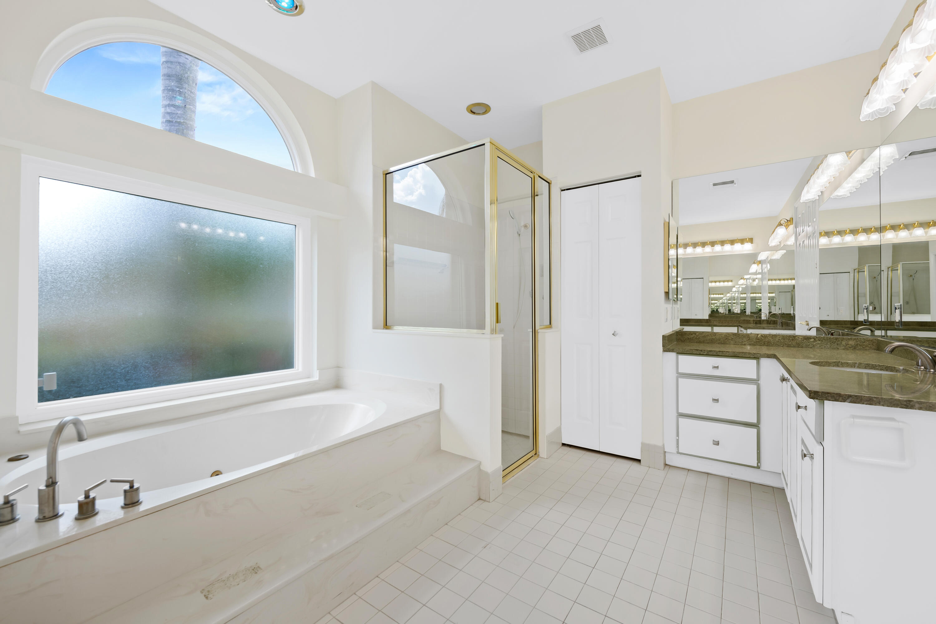 BEAR LAKES ESTATES NORTH - Residential