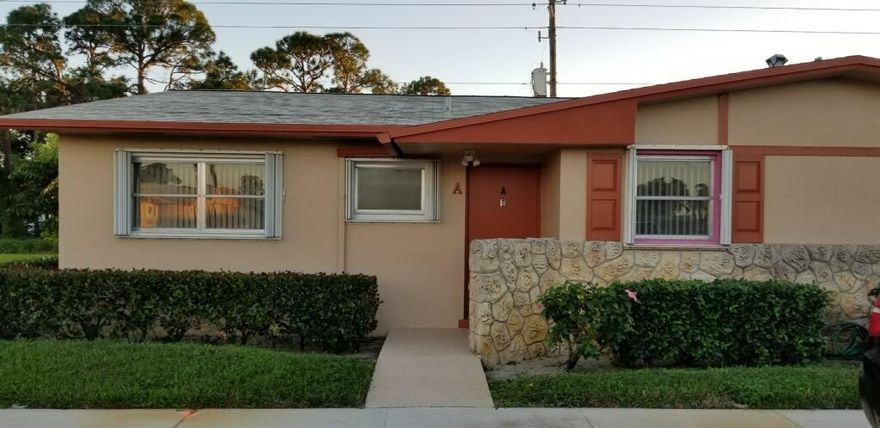 Charming corner villa with abundant natural light.  All window openings have accordion shutters for windstorm and hurricane protection. Enclosed covered patio with screen overlooking a garden view.  55+ adult community. Amenities of the community include swimming pool, fitness room, billiards room, card room, sewing room, and a spacious community room.   A minimum credit score of 695, $30,000 annual income and 25% down on financing is required by the Community.  Background checks are required for approval process.