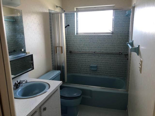 CRESTHAVEN VILLAS CONDO 19 - Residential