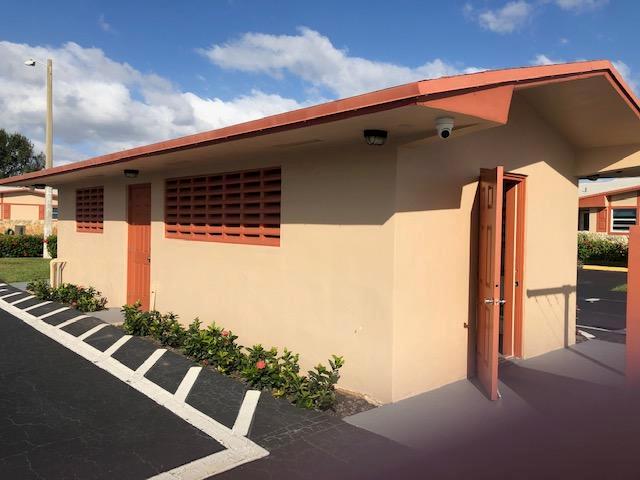 CRESTHAVEN VILLAS CONDO 19 - Residential