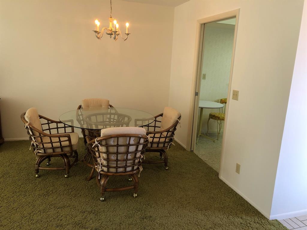 CRESTHAVEN VILLAS CONDO 19 - Residential