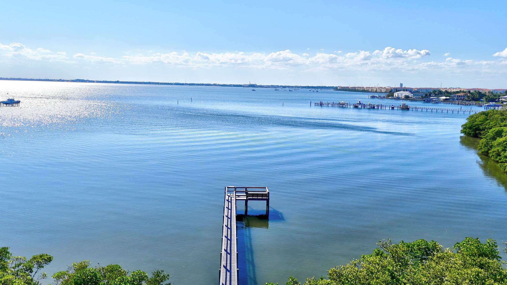 SEA POINTE TOWERS OF FORT - Residential