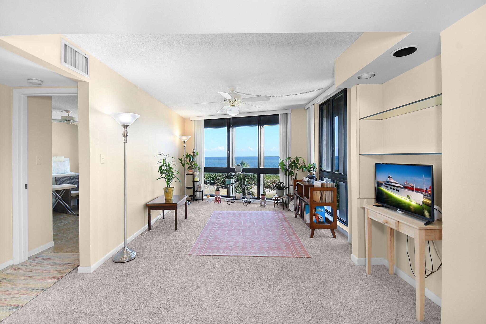 SEA POINTE TOWERS OF FORT - Residential