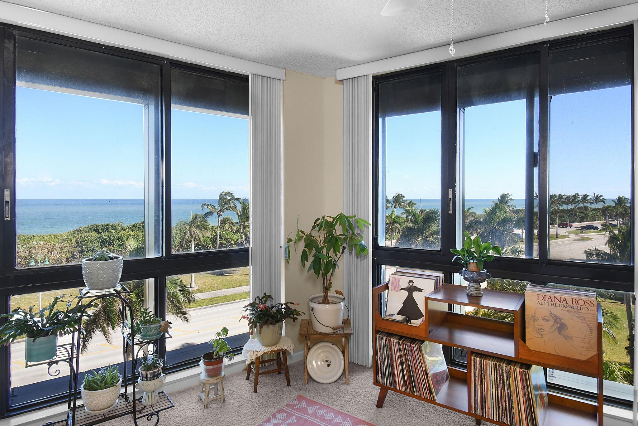 SEA POINTE TOWERS OF FORT - Residential