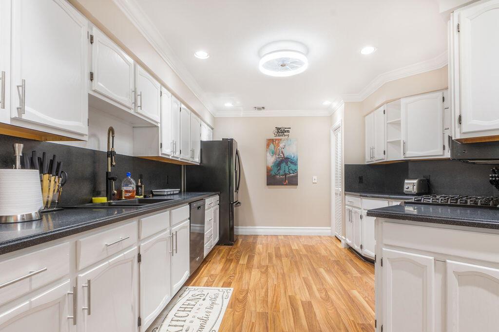 PALM BEACH FARMS CO 3 - Residential