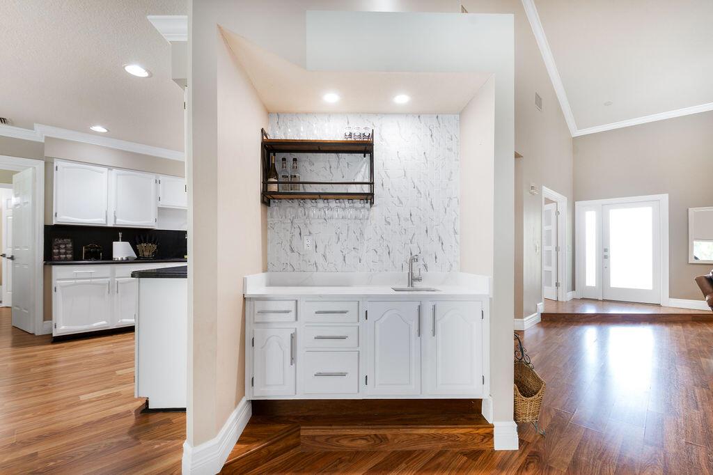 PALM BEACH FARMS CO 3 - Residential