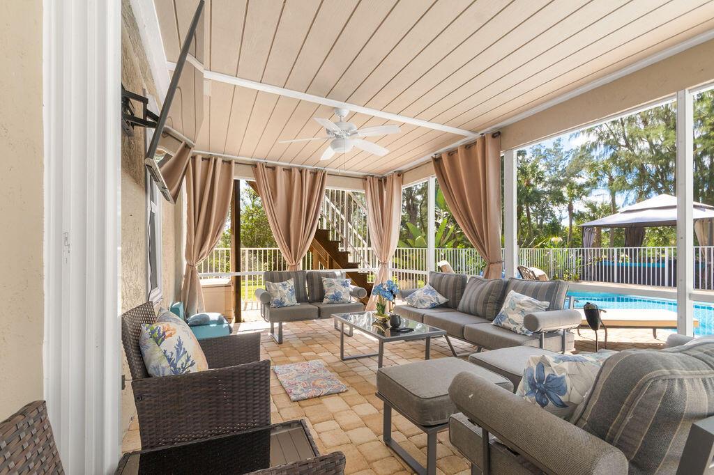 PALM BEACH FARMS CO 3 - Residential