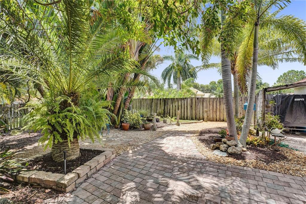 Meadows 300 01 - Residential