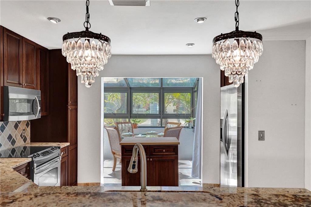 Meadows 300 01 - Residential