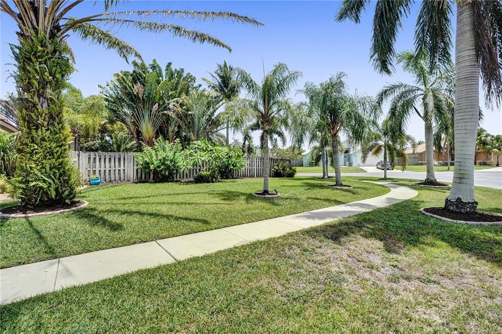 Meadows 300 01 - Residential