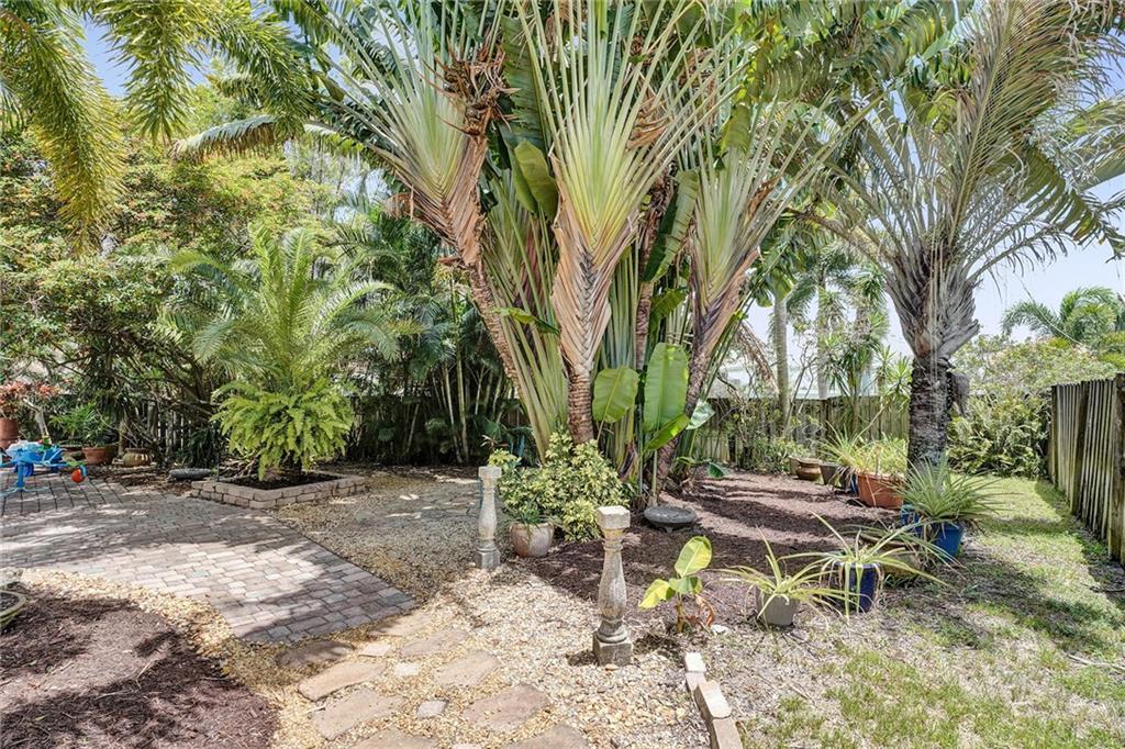 Meadows 300 01 - Residential