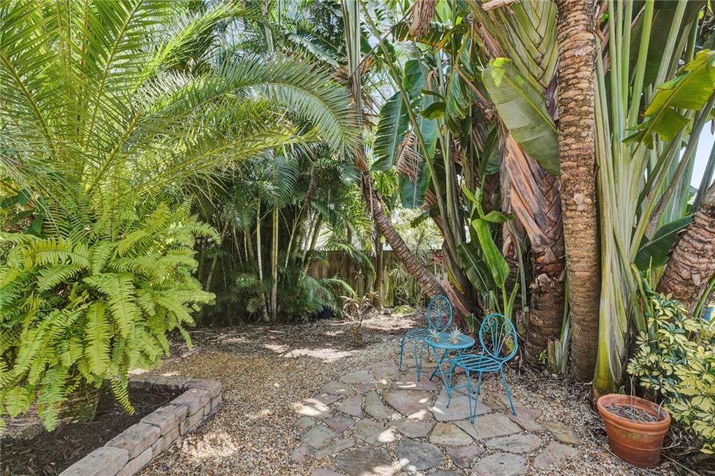 Meadows 300 01 - Residential