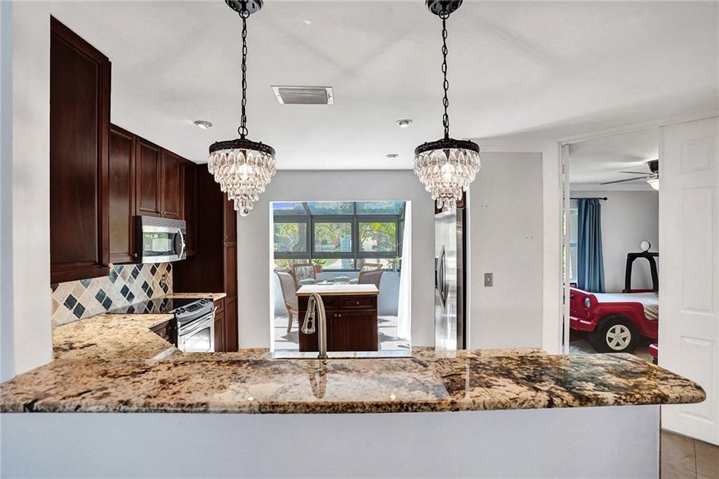 Meadows 300 01 - Residential