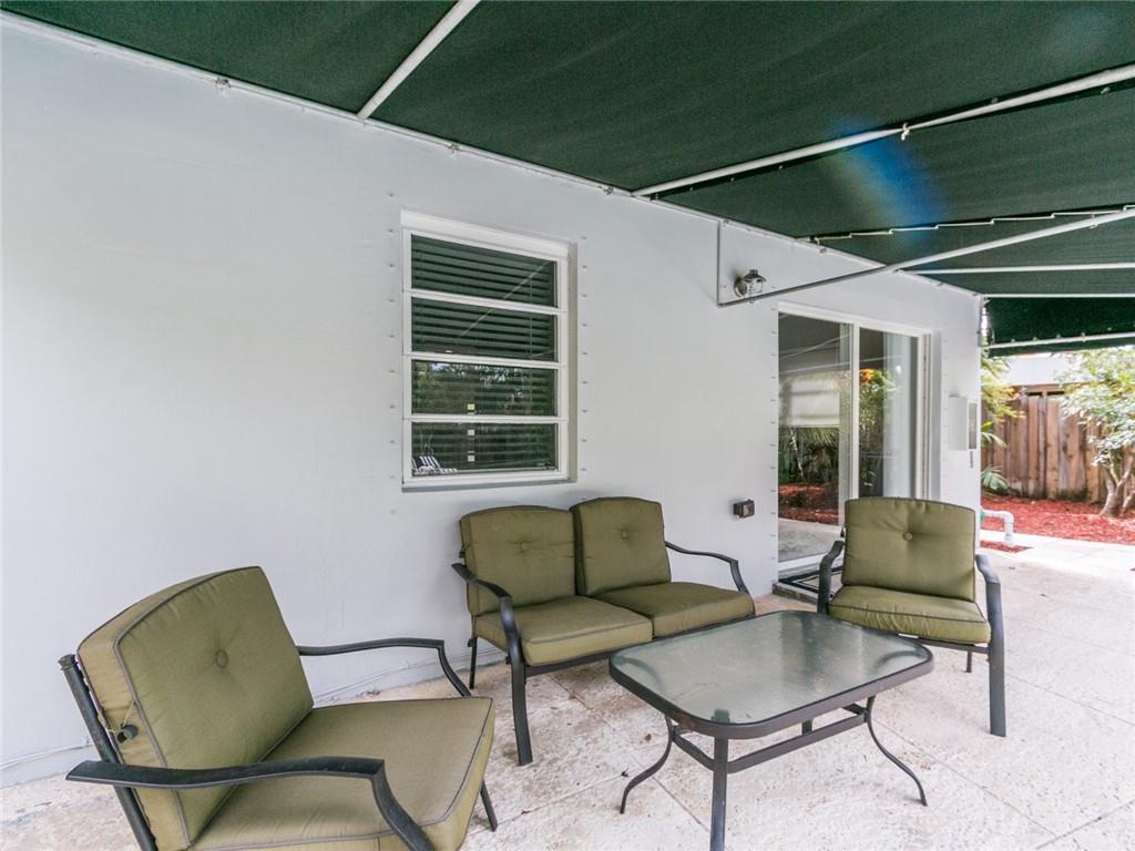 Poinsettia Heights - Residential