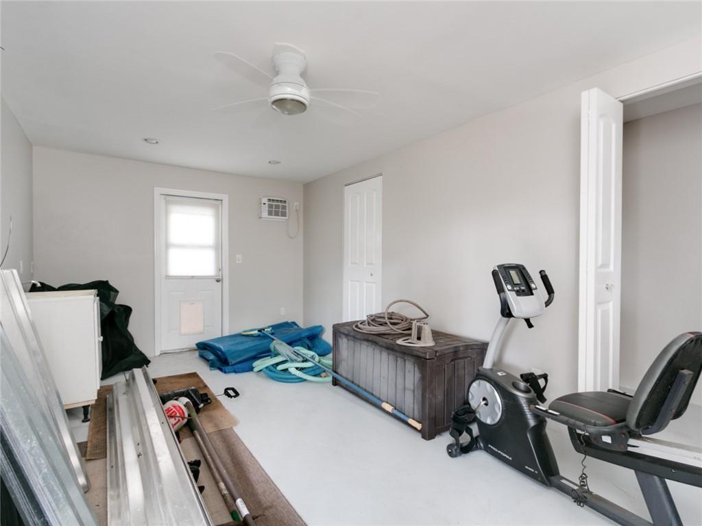 Poinsettia Heights - Residential