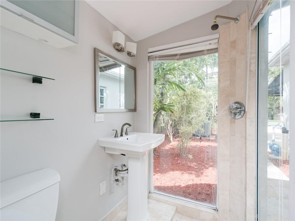 Poinsettia Heights - Residential