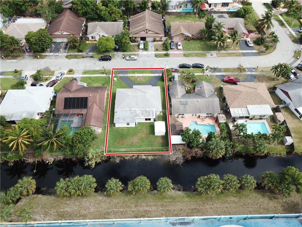 NORTH LAUDERDALE VILLAGE - Residential