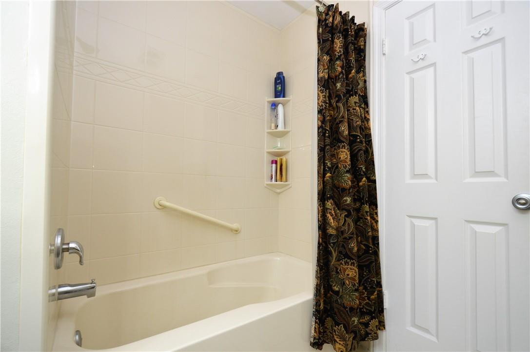 NORTH LAUDERDALE VILLAGE - Residential