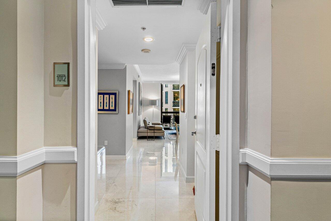 801 S Olive Avenue 1012, West Palm Beach, FL, 33401/$768,000 2 801 S Olive Avenue 1012
