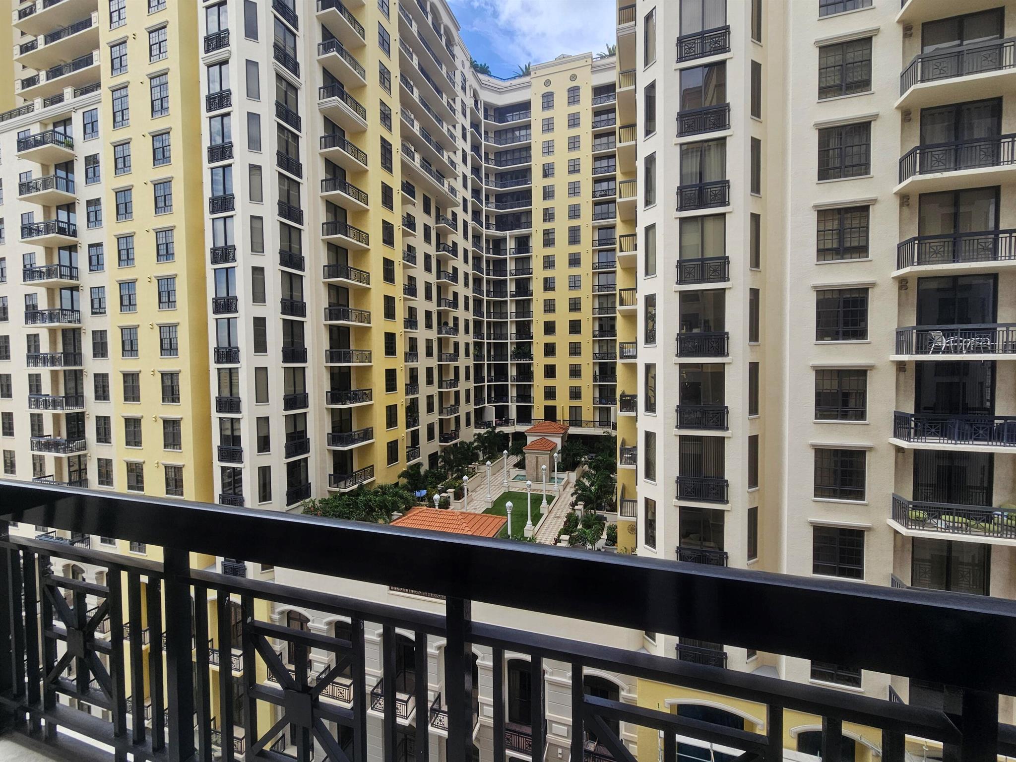 801 S Olive Avenue 1012