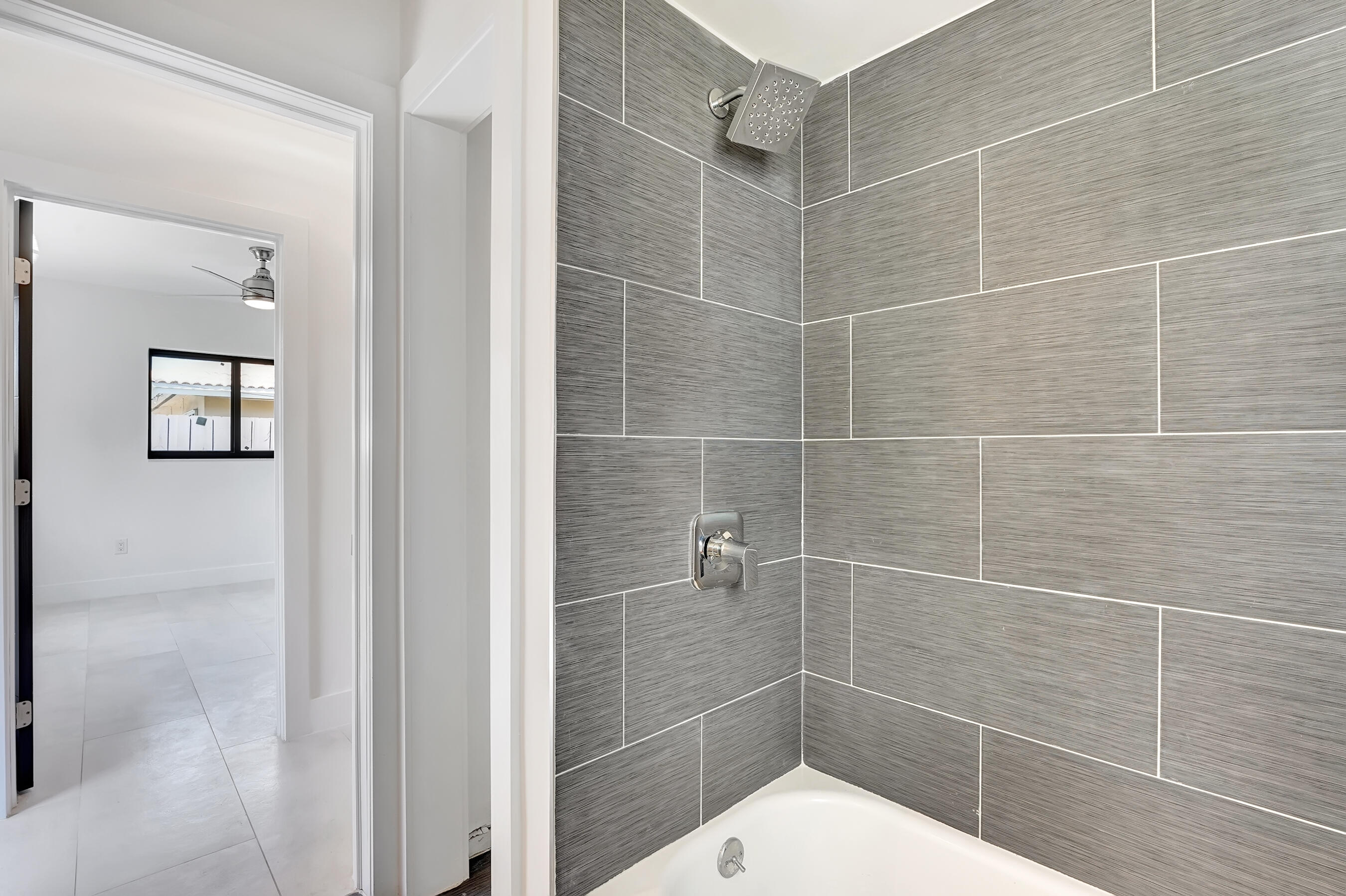 BOCA RATON SQUARE UNIT 8 - Residential