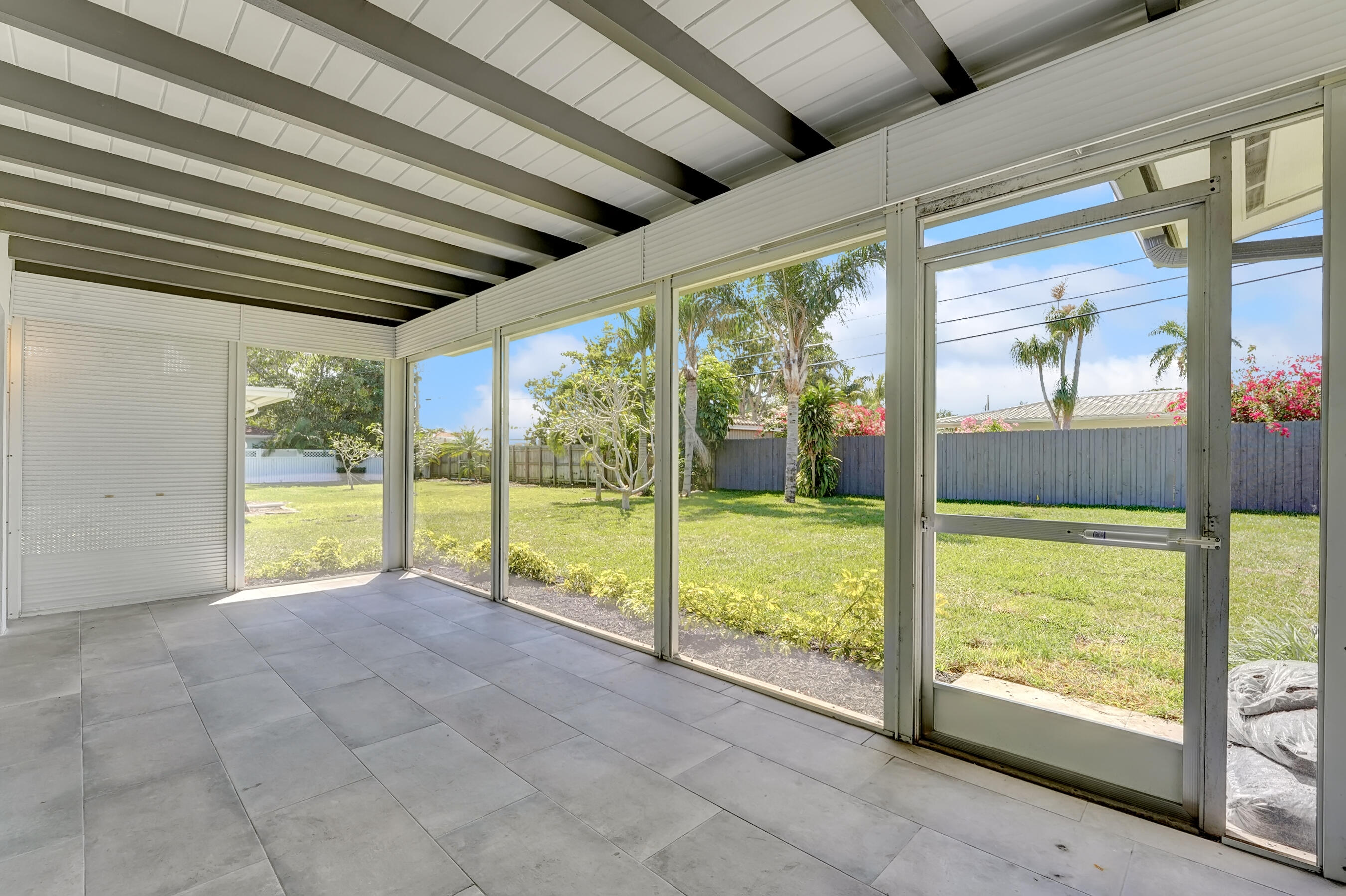 BOCA RATON SQUARE UNIT 8 - Residential