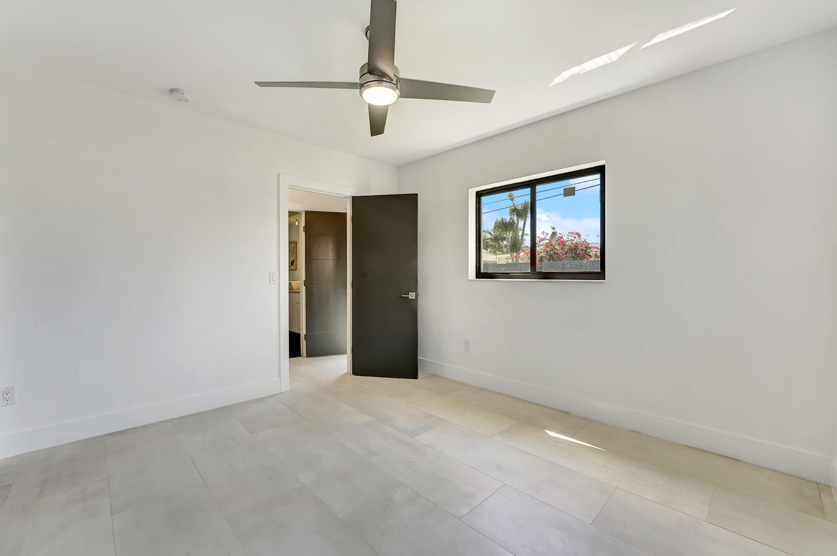 BOCA RATON SQUARE UNIT 8 - Residential