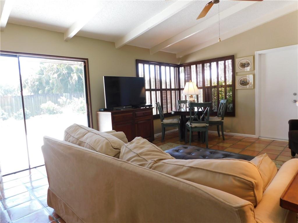 Jacaranda Lakes Sec 1 92- - Residential