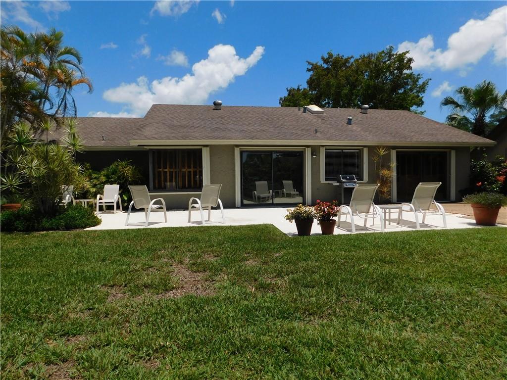 Jacaranda Lakes Sec 1 92- - Residential