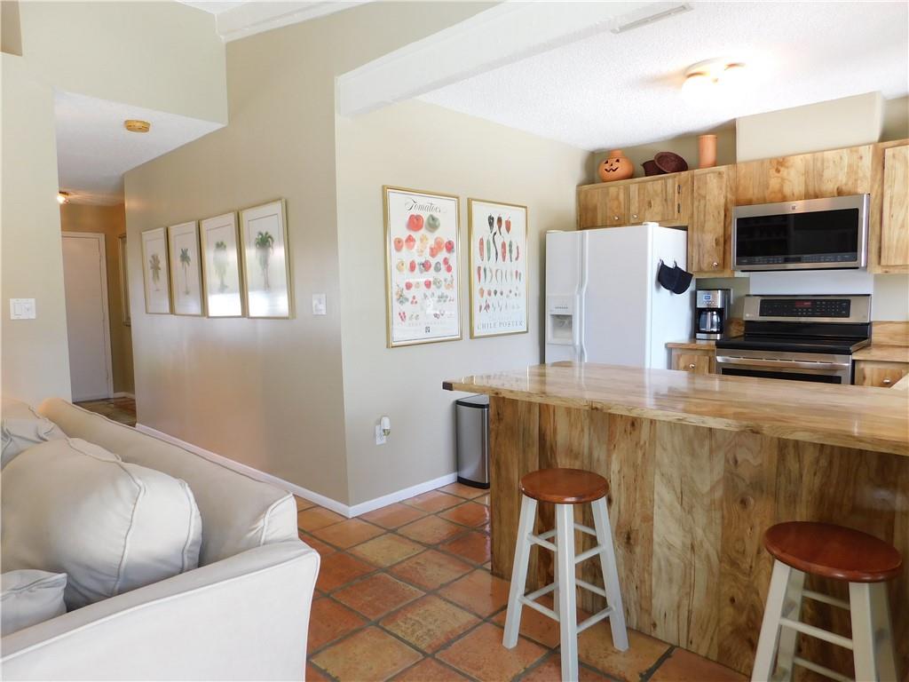 Jacaranda Lakes Sec 1 92- - Residential