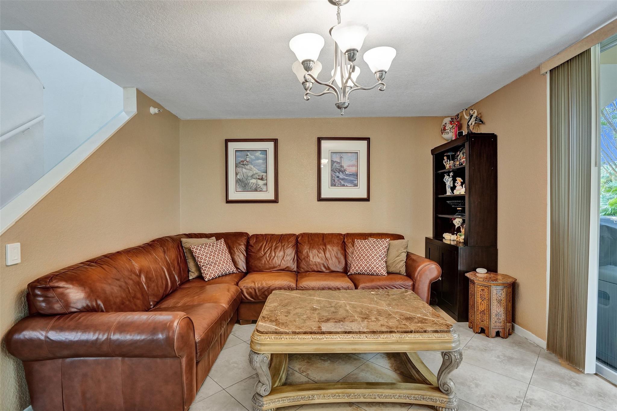 Yacht Club - Residential