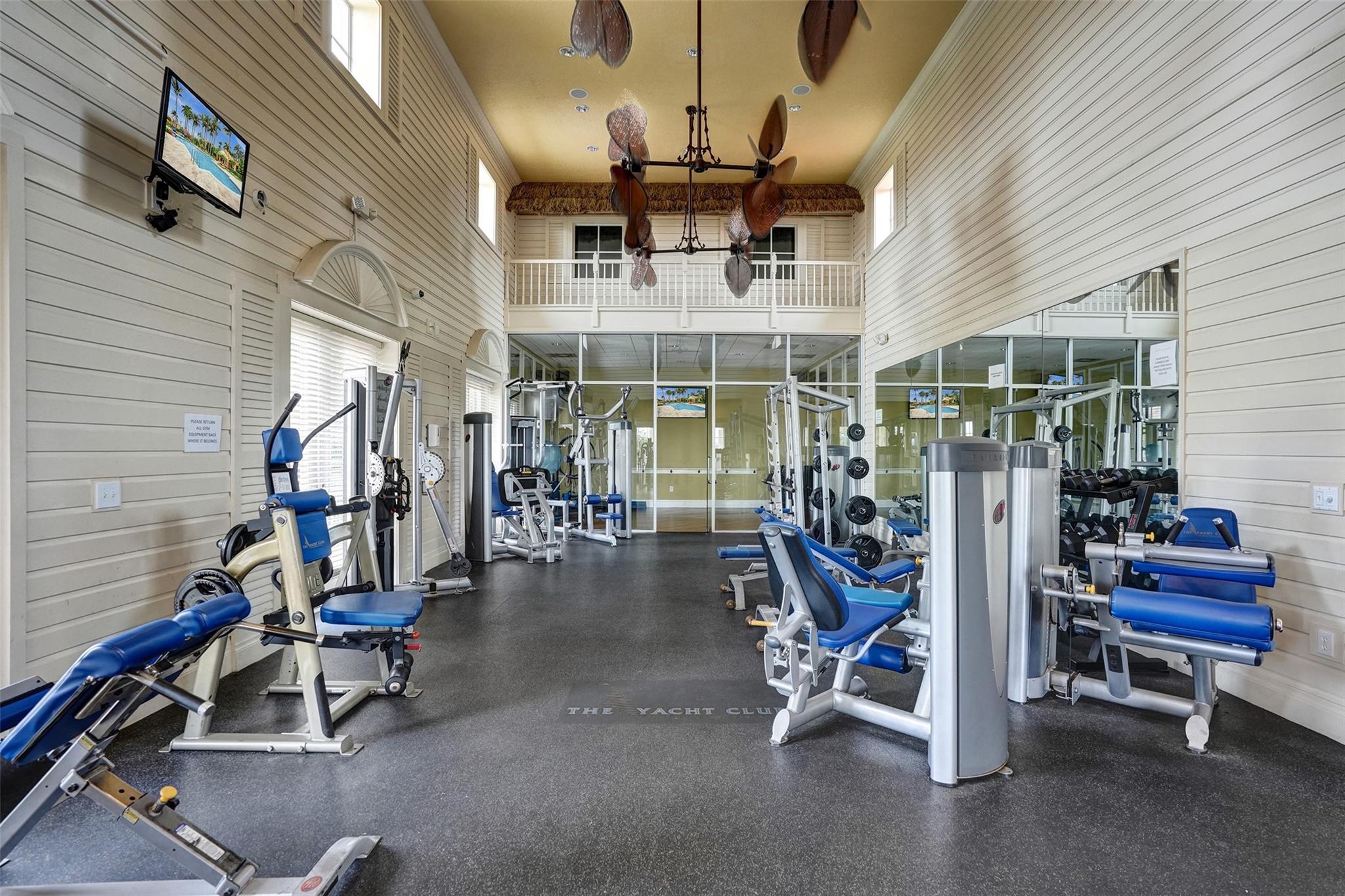 Yacht Club - Residential