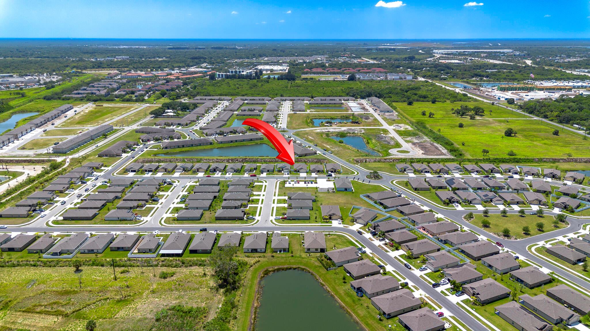 CELEBRATION POINTE - Residential