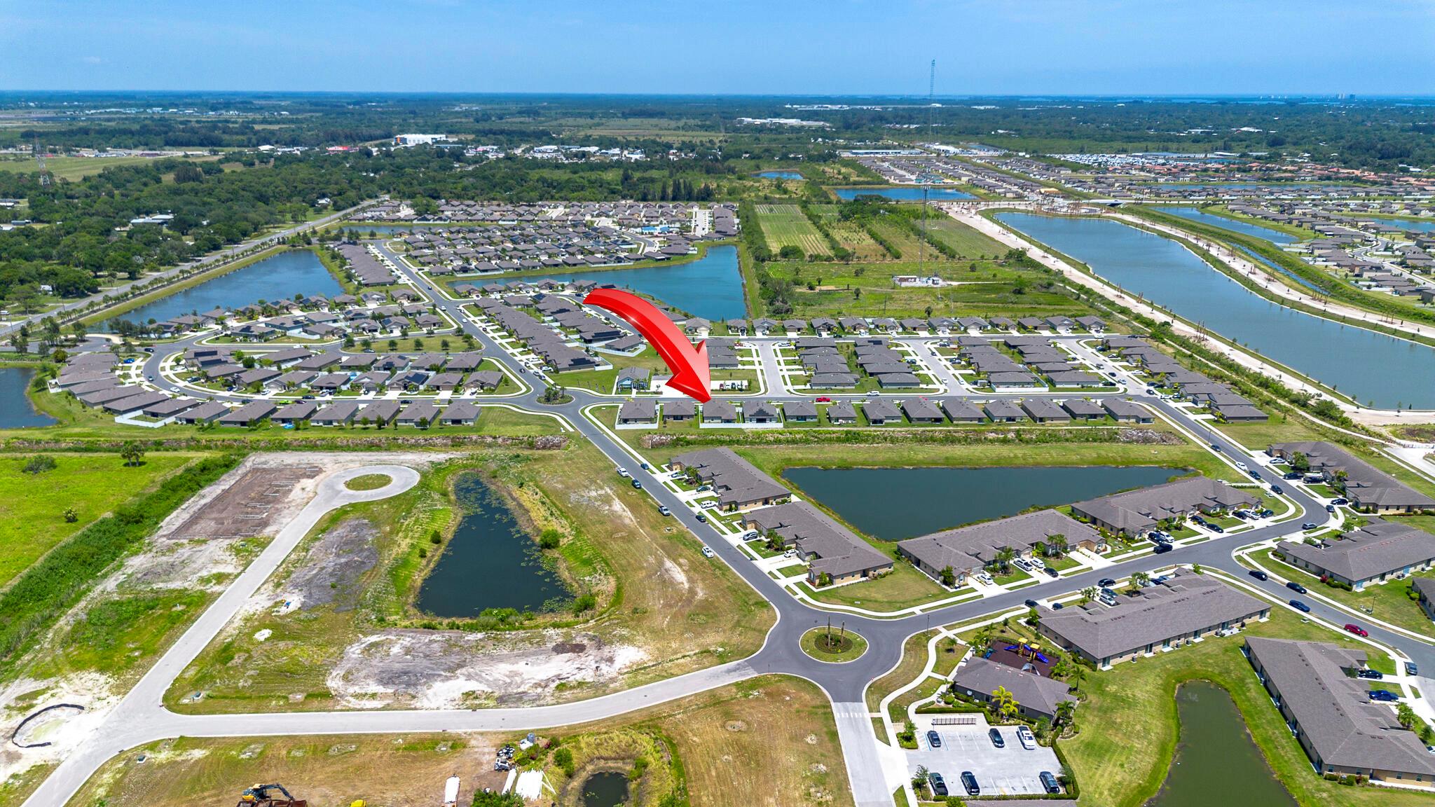 CELEBRATION POINTE - Residential