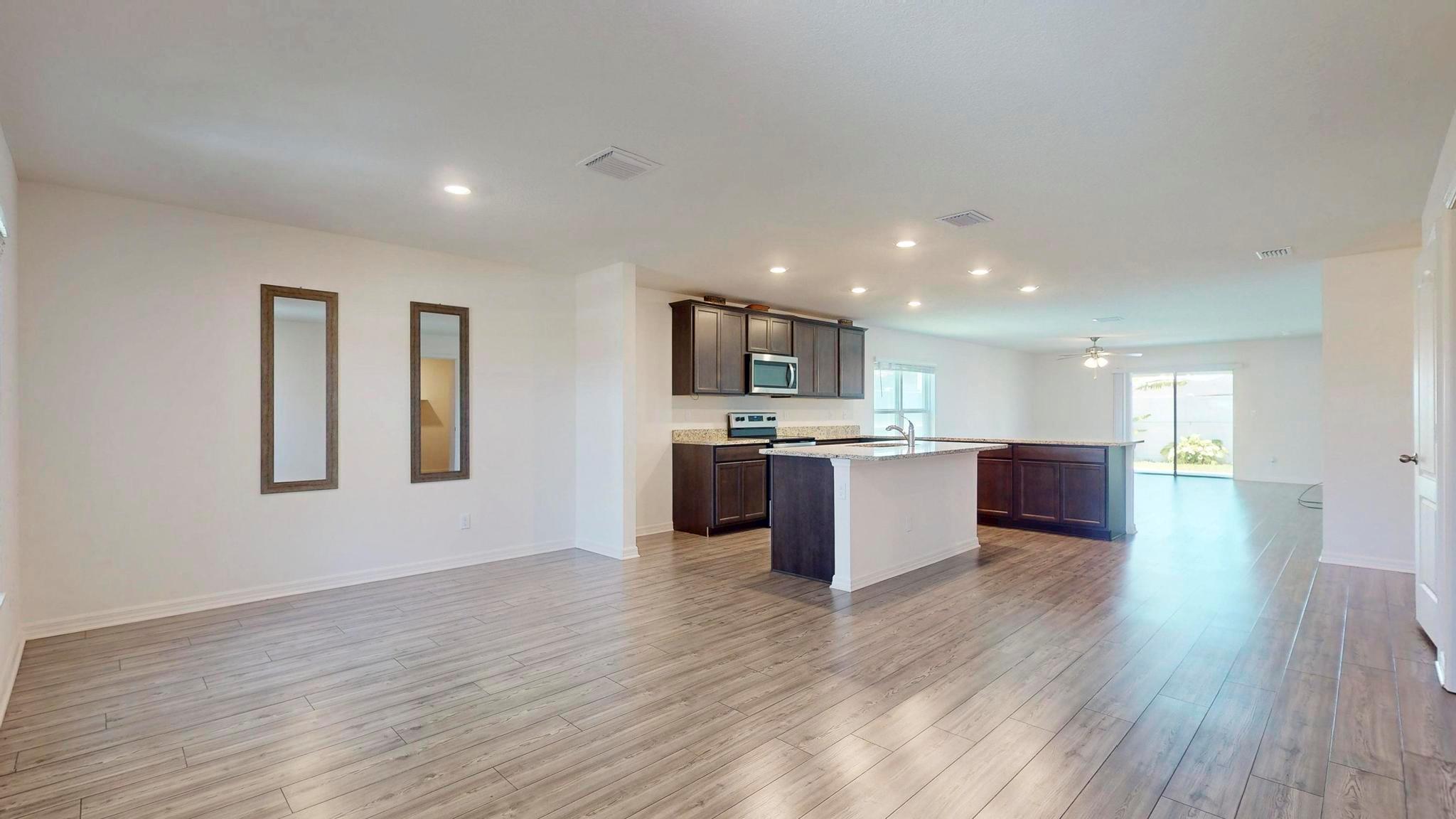 CELEBRATION POINTE - Residential