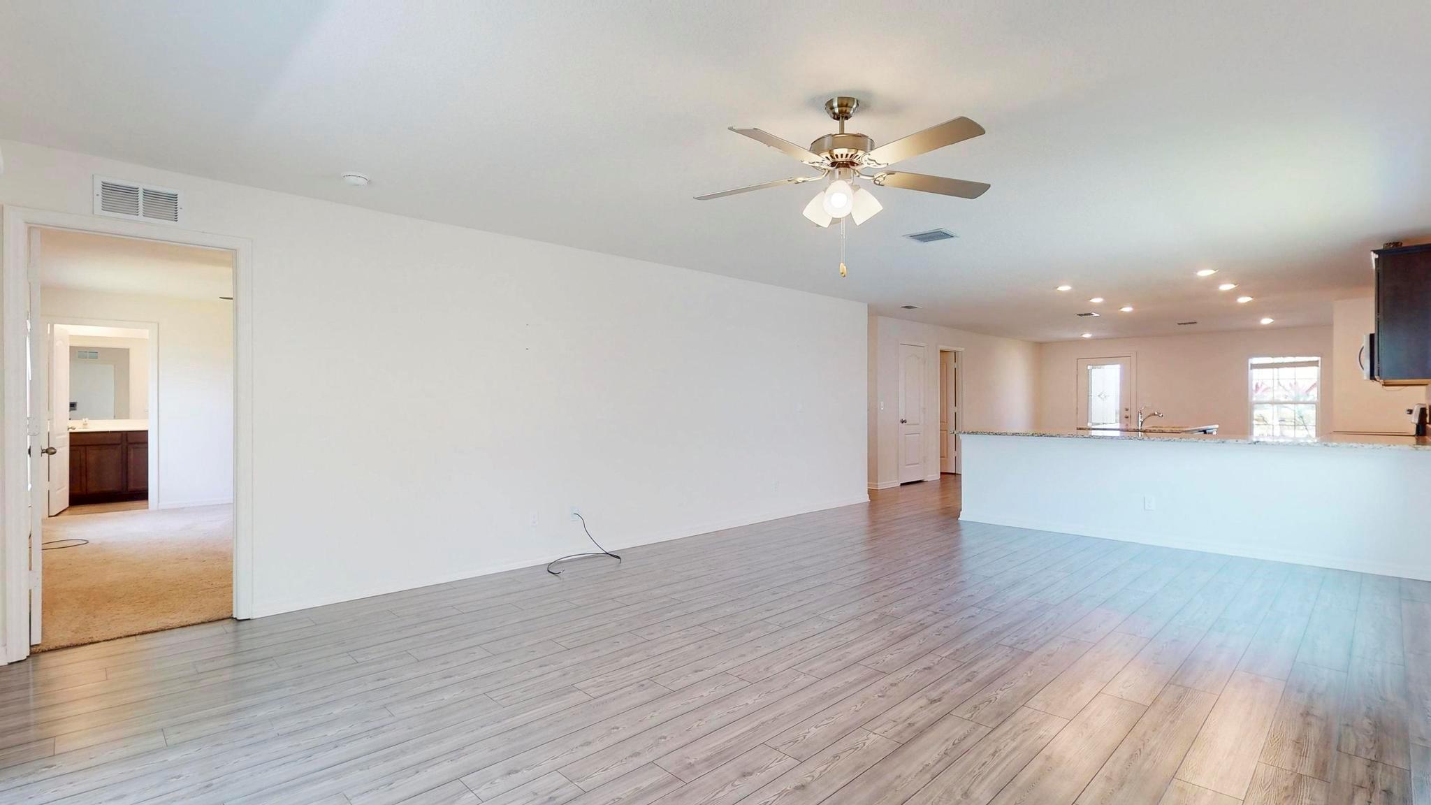 CELEBRATION POINTE - Residential